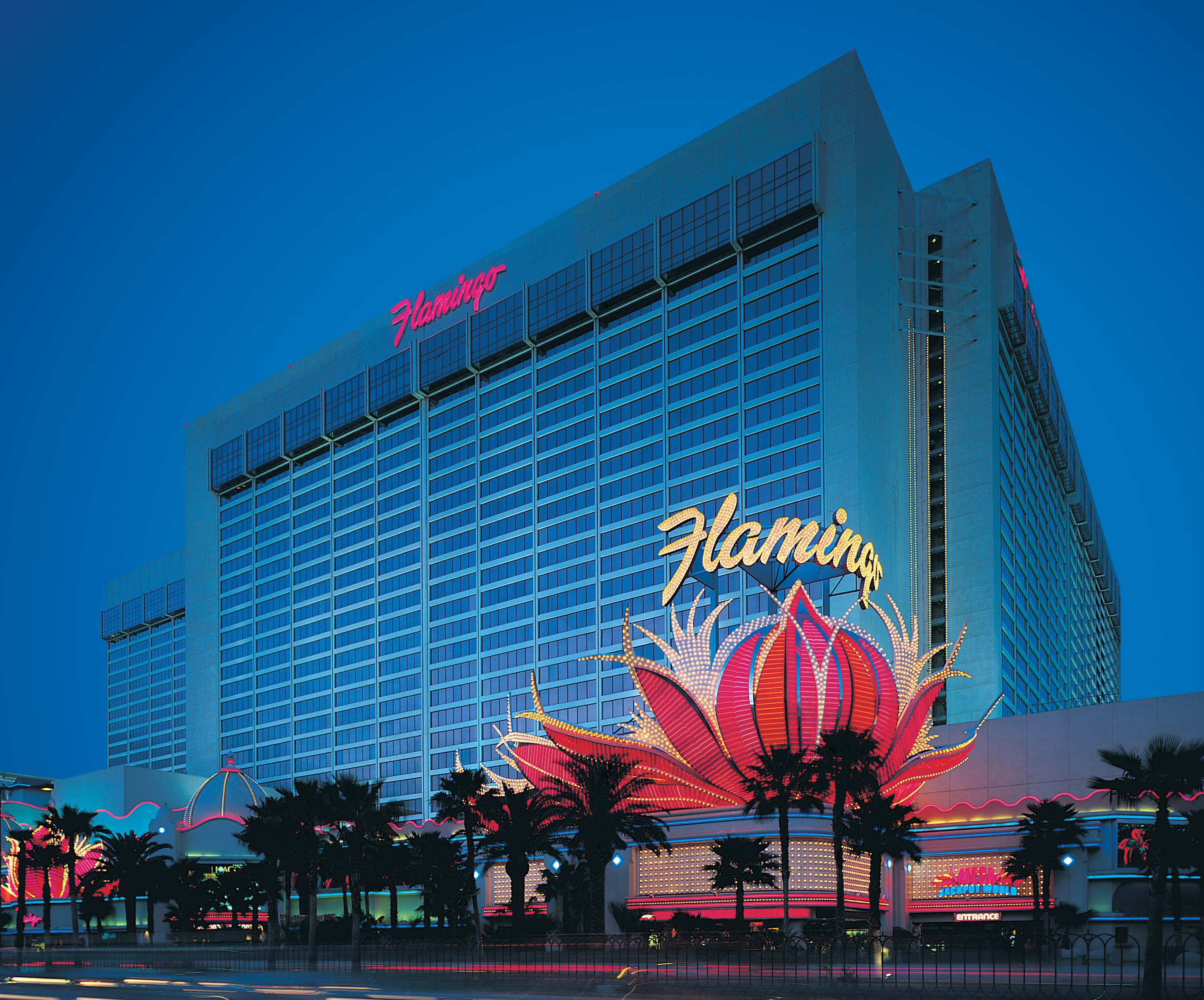 inspiration!!!!!!!!!!!!!!!Flamingo Las Vegas Hotel & Casino: The Pool by  the slides